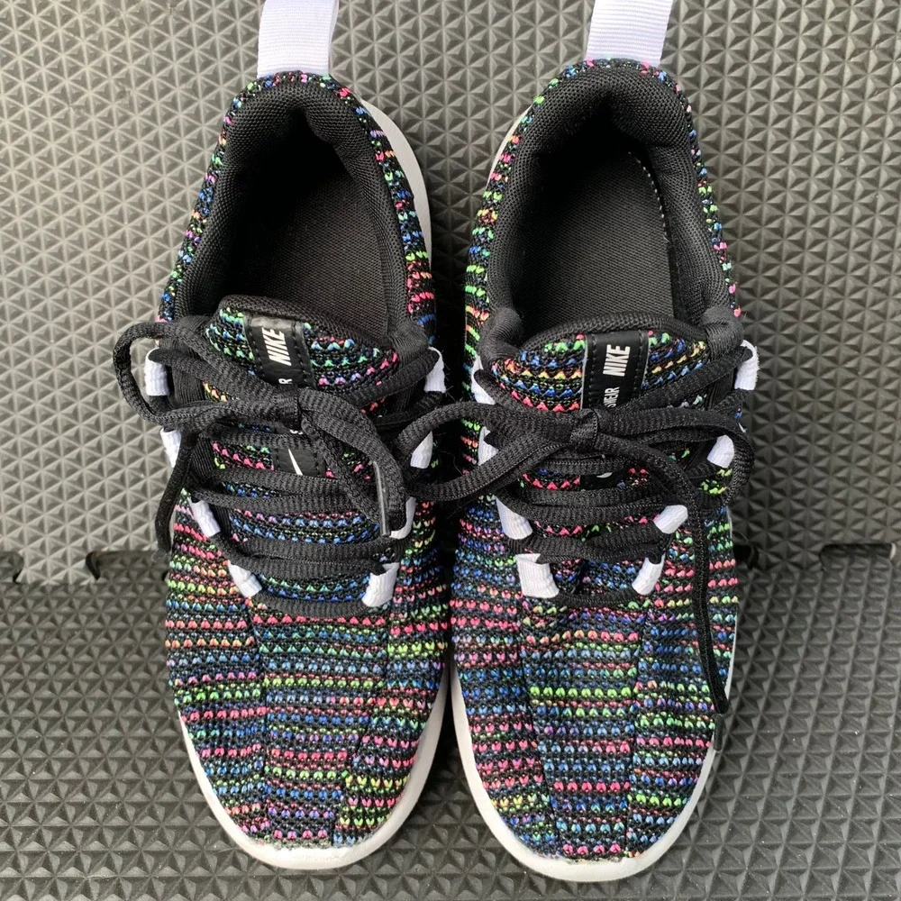 Nike Sportswear Sneakers 4Y Multicolor Athletic Shoes Youth Or Women's 5.5-6 Fun